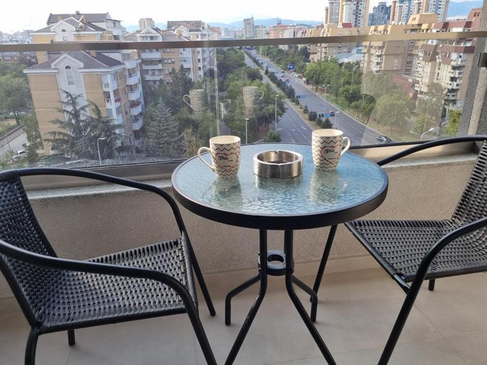 Porta Bus Station Apartment Skopje Exterior photo